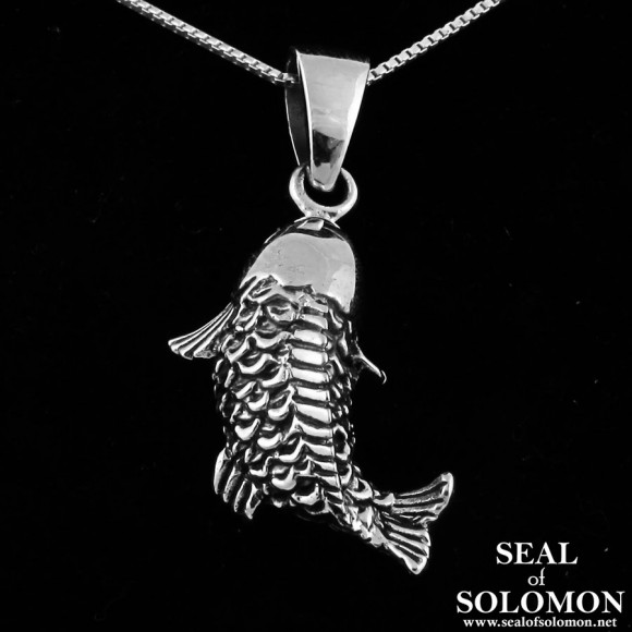 Beautiful Neck Piece Crafted in The Shape of Fish in 925 Silver 1
