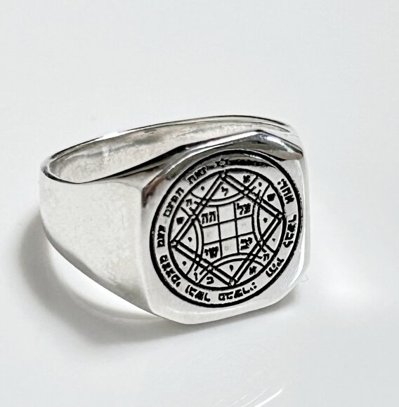 Ring of love is the strongest talisman of King Solomon